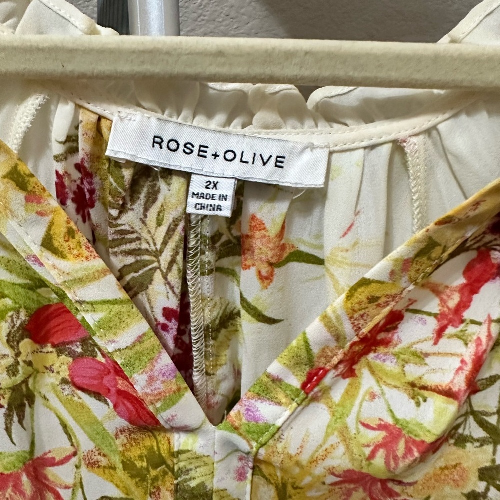 Rose & Olive Cream Ruffled Tie Front Blouse - Picture 2 of 3